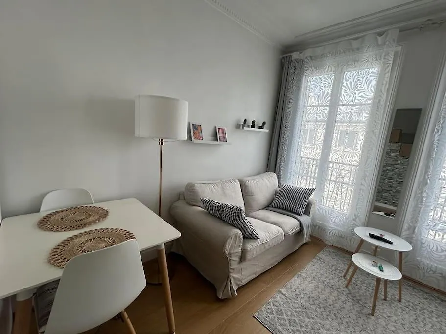 Your Parisian 10 Min Walk From Eiffel Tower * Paris